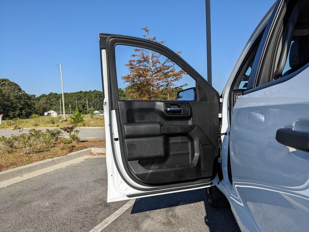 used 2023 Chevrolet Silverado 1500 car, priced at $32,993