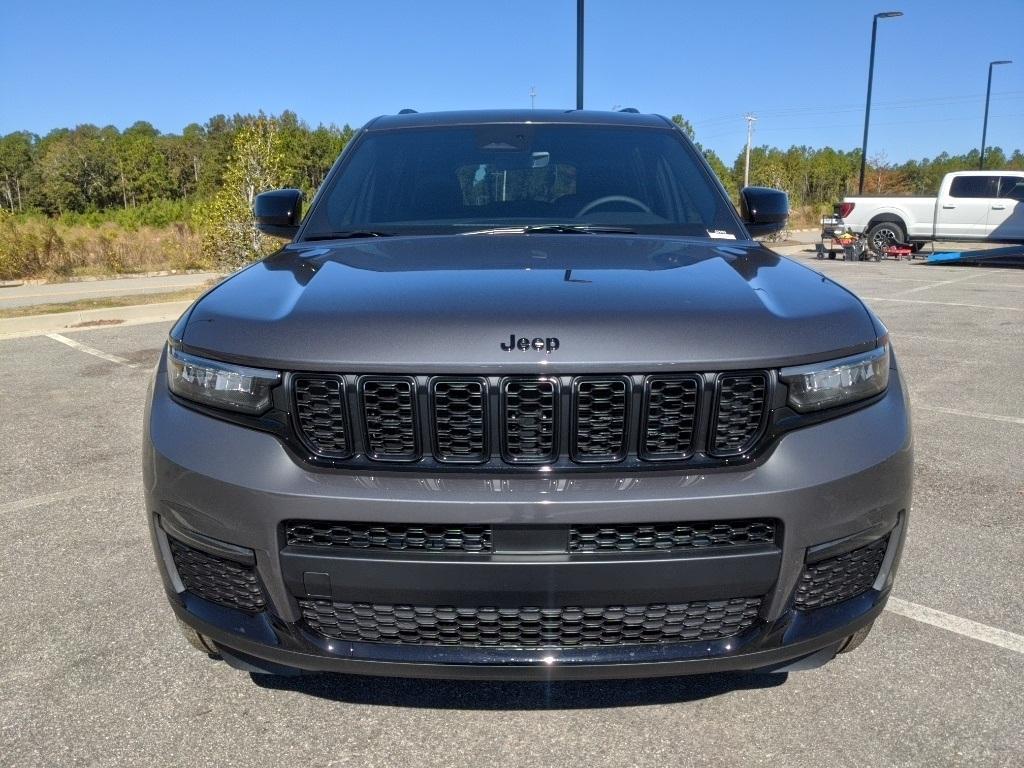 new 2025 Jeep Grand Cherokee L car, priced at $40,877