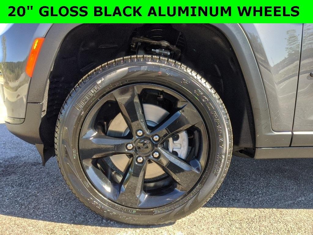 new 2025 Jeep Grand Cherokee L car, priced at $40,877