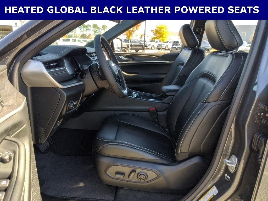 new 2025 Jeep Grand Cherokee L car, priced at $40,877