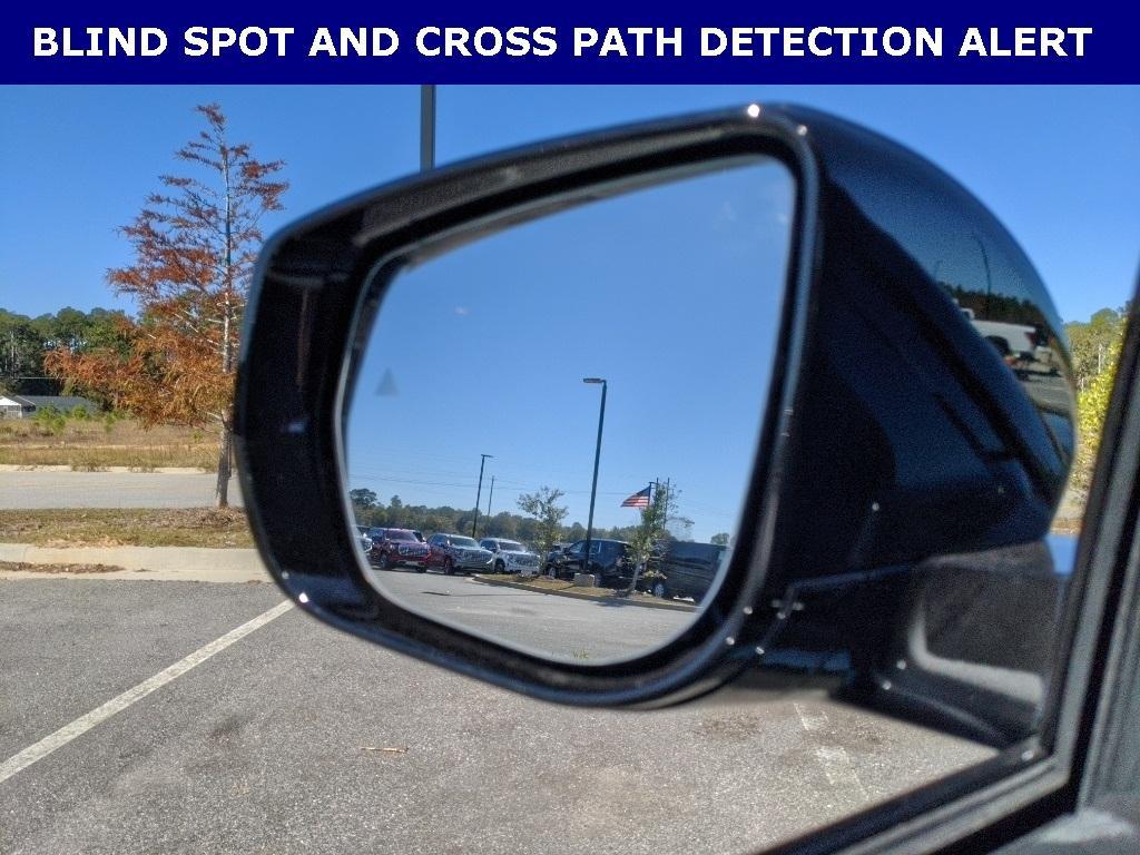 new 2025 Jeep Grand Cherokee L car, priced at $40,877