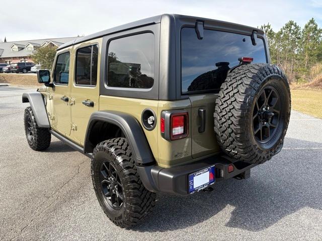 new 2025 Jeep Wrangler car, priced at $48,777