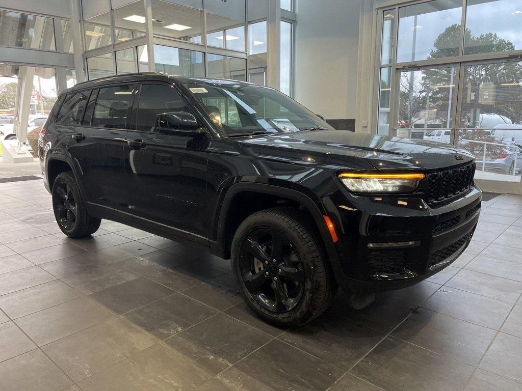 new 2025 Jeep Grand Cherokee L car, priced at $42,777