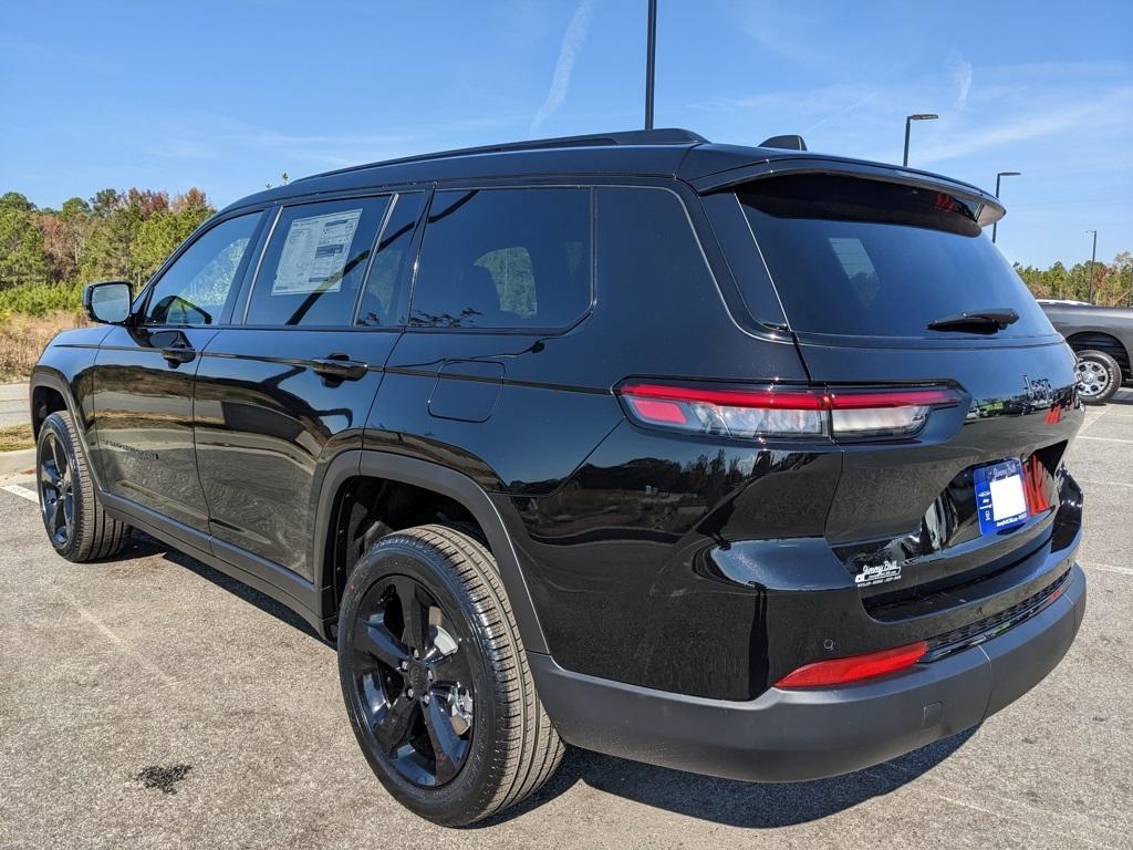 new 2025 Jeep Grand Cherokee L car, priced at $41,777
