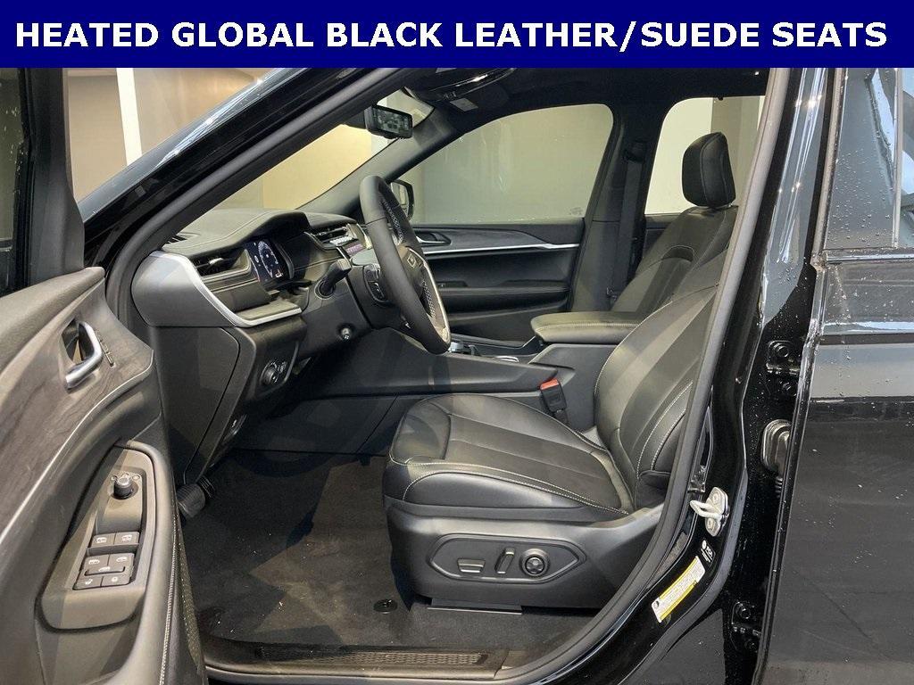 new 2025 Jeep Grand Cherokee L car, priced at $42,777