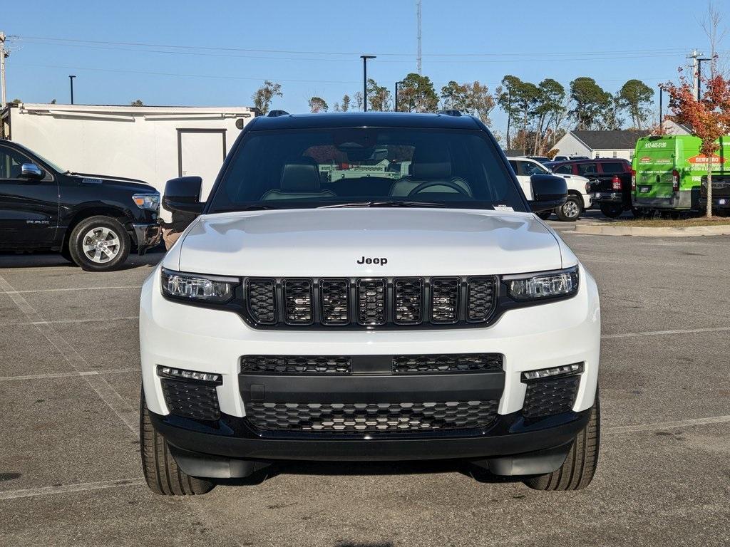 new 2025 Jeep Grand Cherokee L car, priced at $44,377