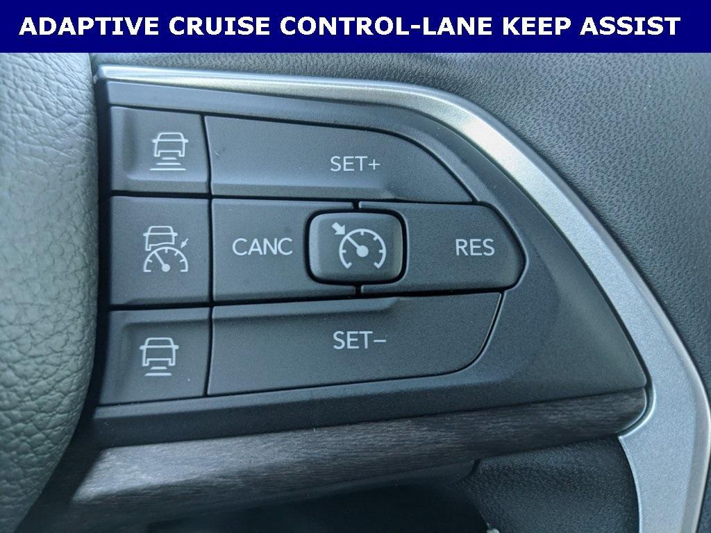 new 2025 Jeep Grand Cherokee L car, priced at $44,377