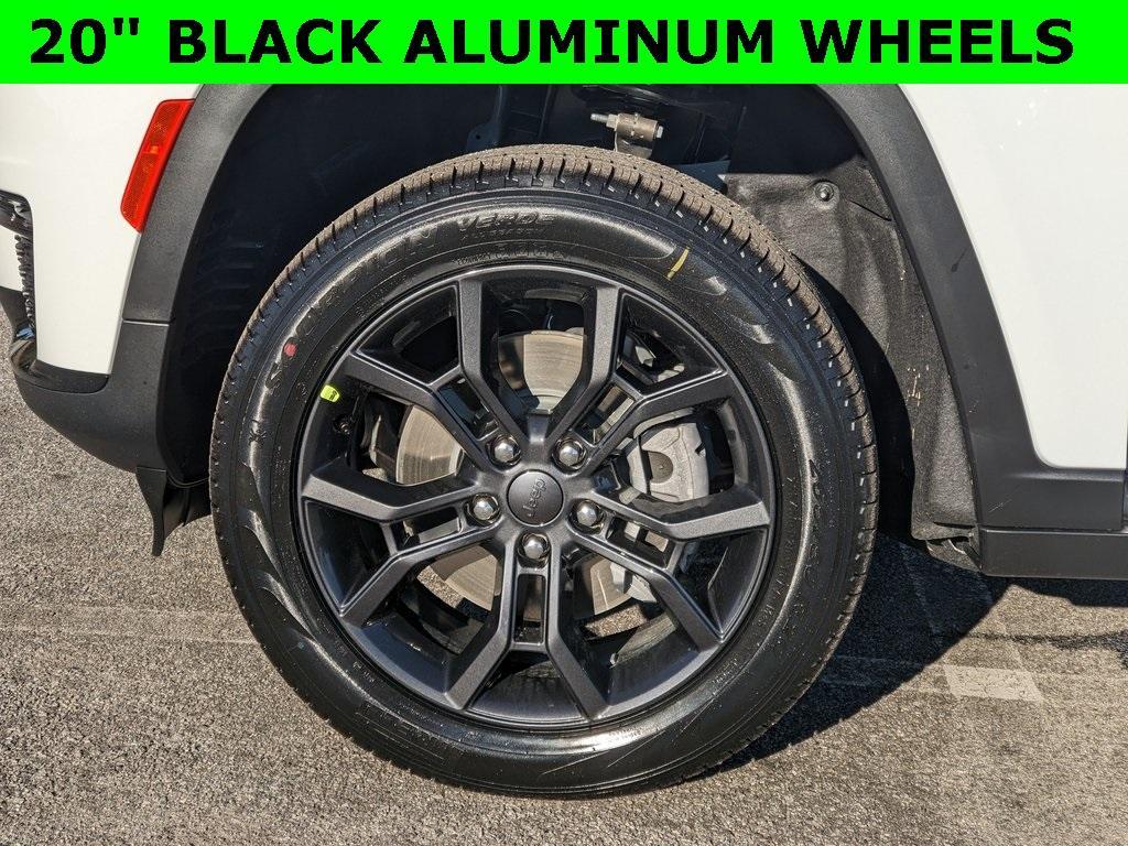 new 2025 Jeep Grand Cherokee L car, priced at $44,377