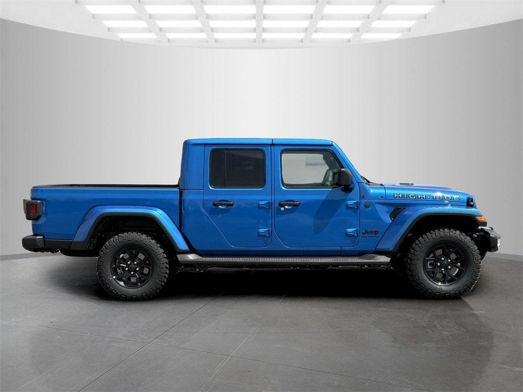 new 2025 Jeep Gladiator car, priced at $45,774