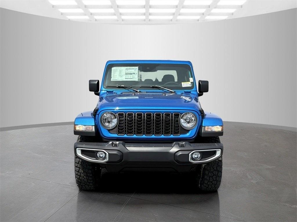 new 2025 Jeep Gladiator car, priced at $45,774