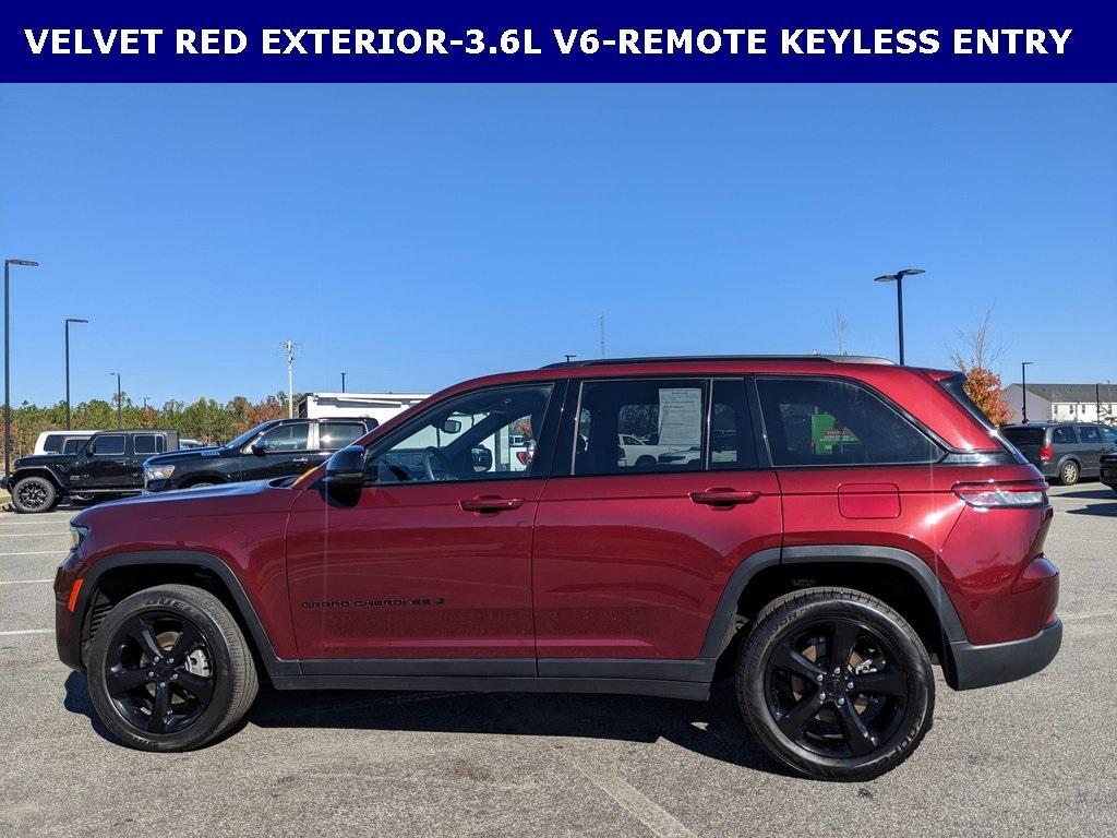 used 2023 Jeep Grand Cherokee car, priced at $28,777