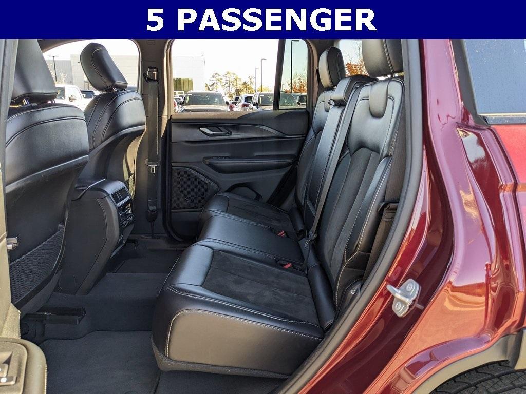 used 2023 Jeep Grand Cherokee car, priced at $28,777