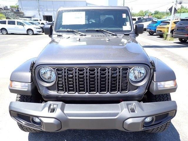 new 2025 Jeep Gladiator car, priced at $41,735