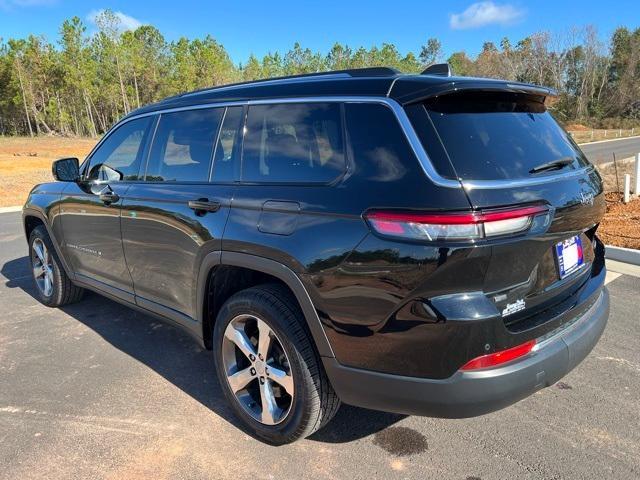 used 2021 Jeep Grand Cherokee L car, priced at $26,877