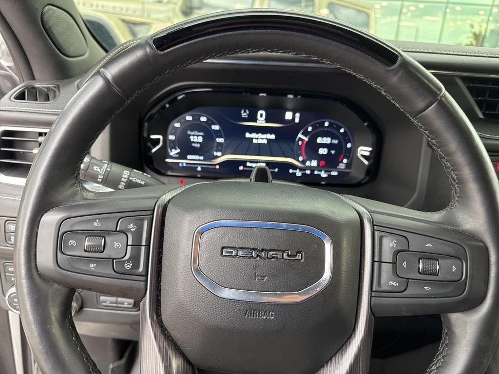 used 2023 GMC Yukon XL car, priced at $68,790