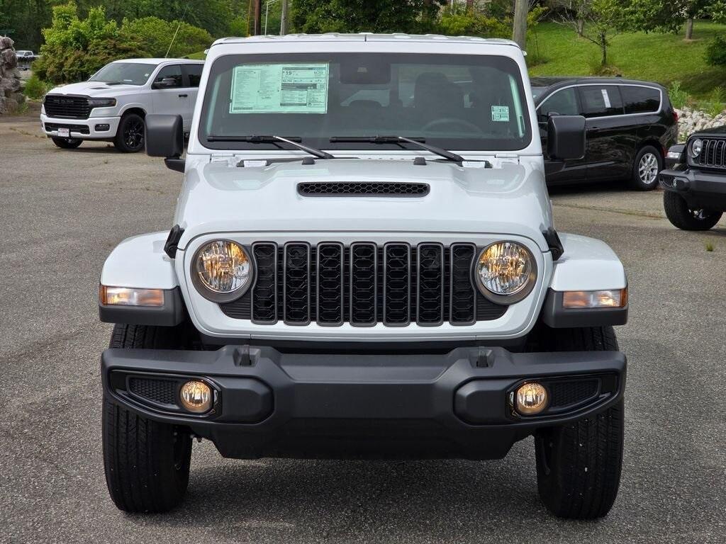 new 2025 Jeep Gladiator car, priced at $45,310