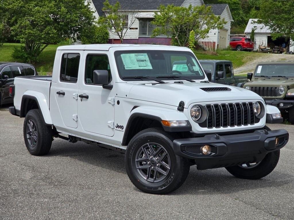 new 2025 Jeep Gladiator car, priced at $45,310