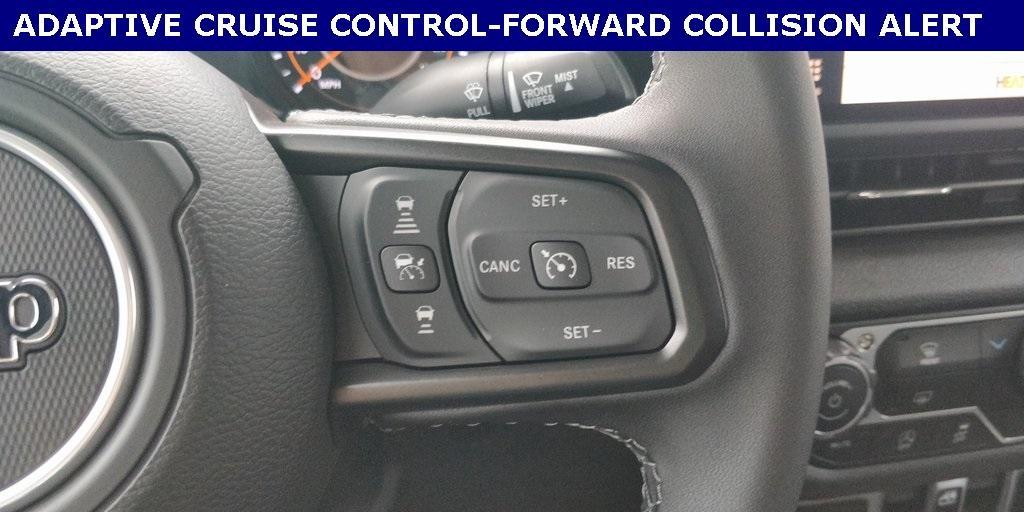 new 2025 Jeep Gladiator car, priced at $39,227