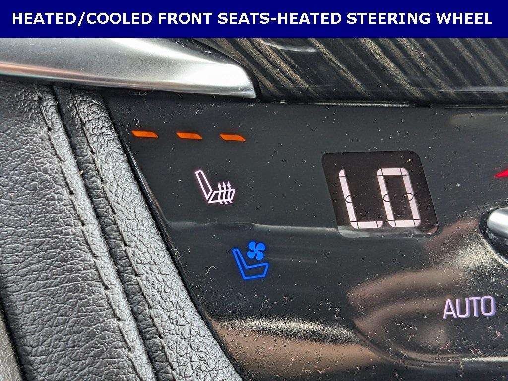 used 2023 Cadillac XT6 car, priced at $36,207