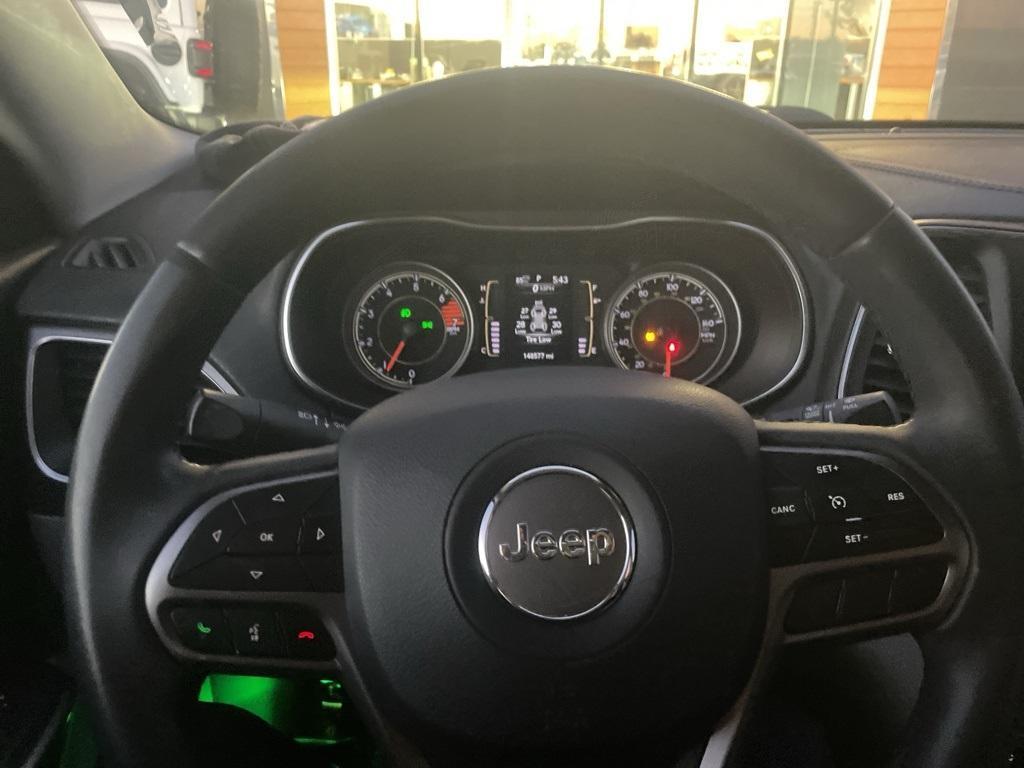 used 2020 Jeep Cherokee car, priced at $9,297