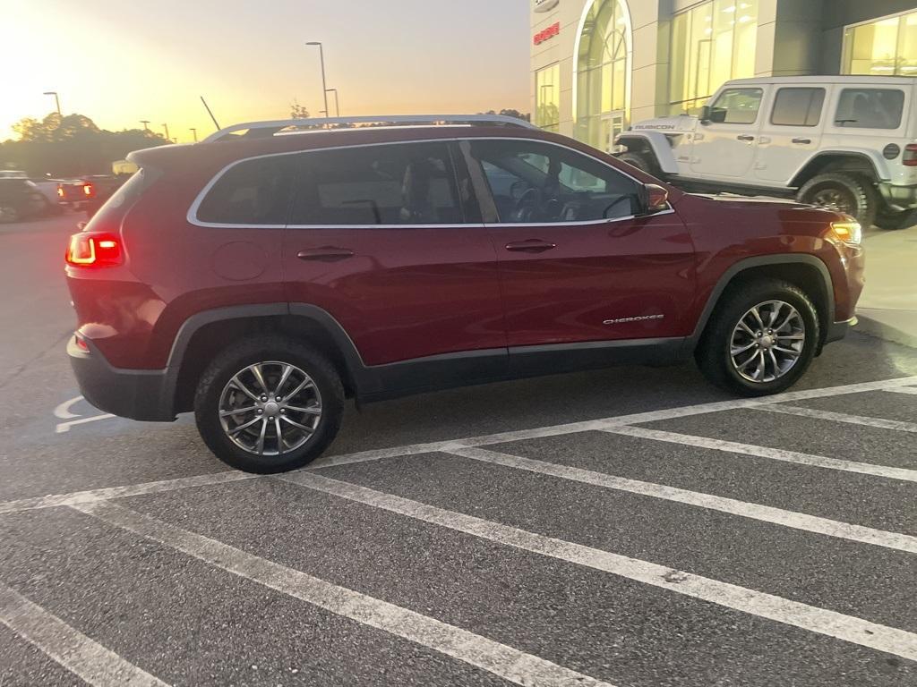 used 2020 Jeep Cherokee car, priced at $9,297