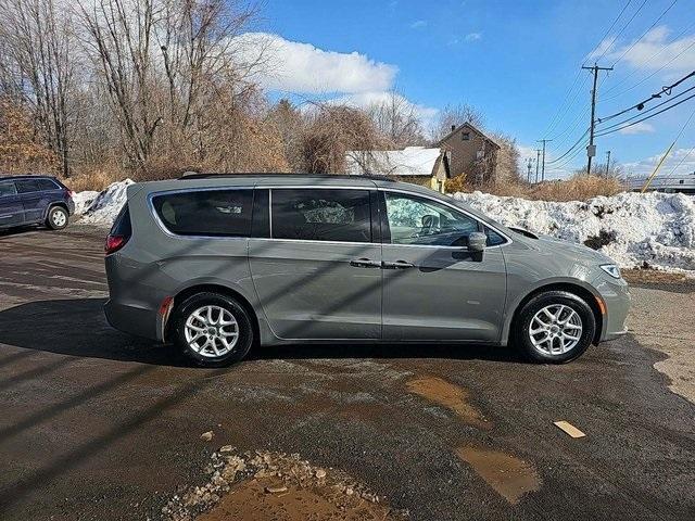 used 2022 Chrysler Pacifica car, priced at $20,397