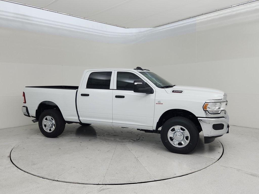 new 2025 Ram 3500 car, priced at $66,777
