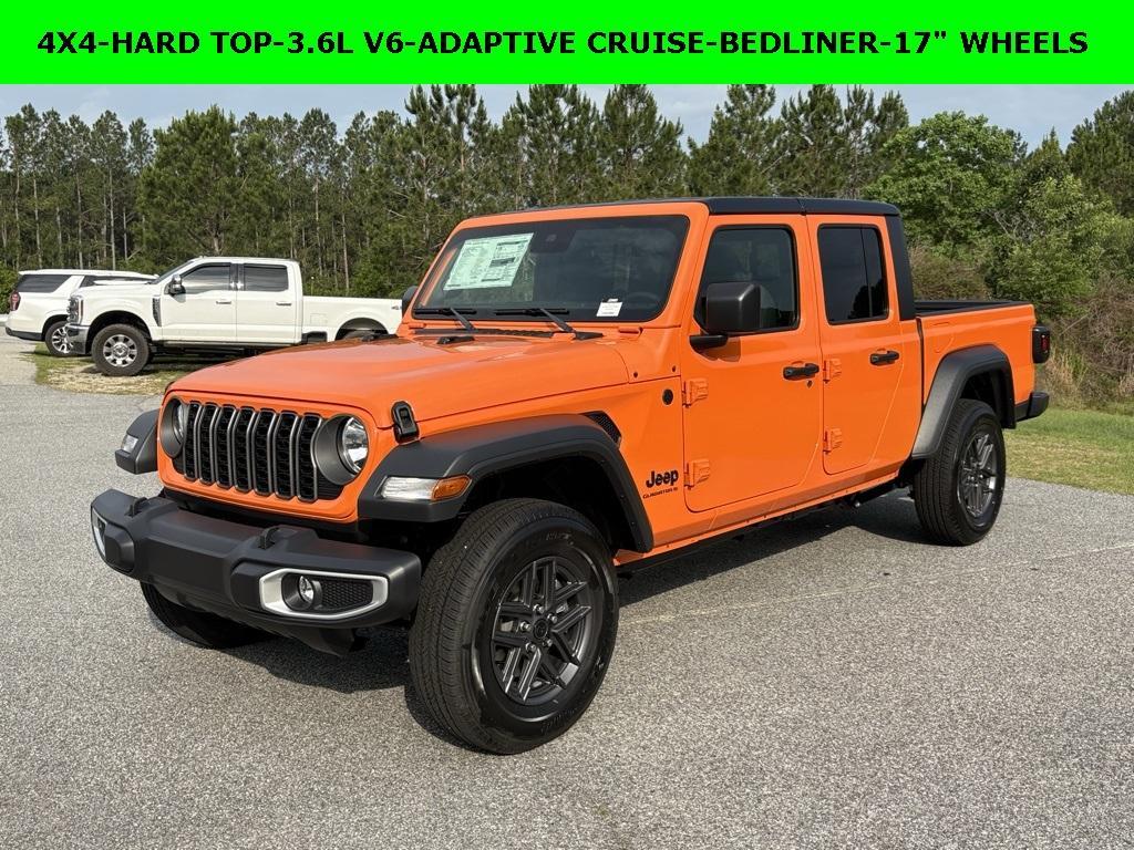 new 2025 Jeep Gladiator car, priced at $41,546