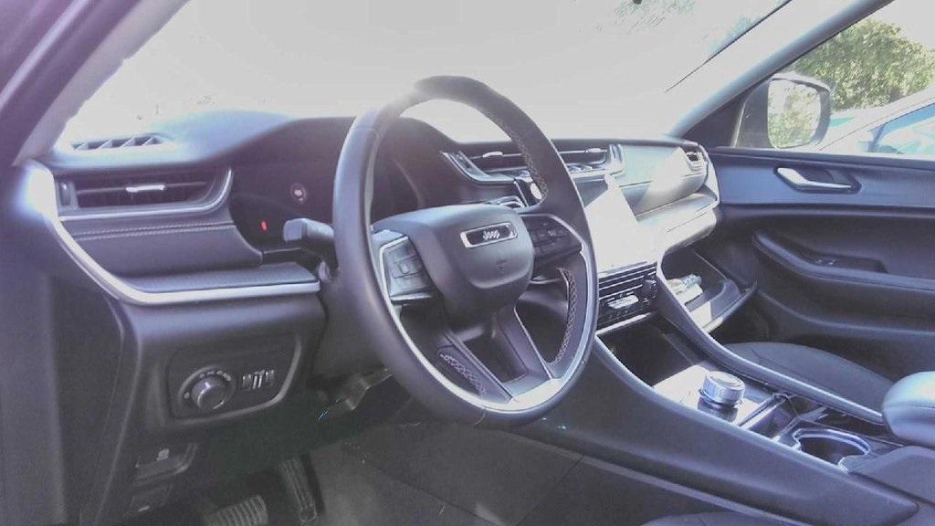used 2023 Jeep Grand Cherokee L car, priced at $25,777