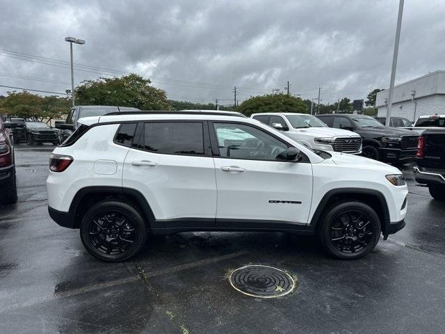 new 2026 Jeep Compass car, priced at $35,555