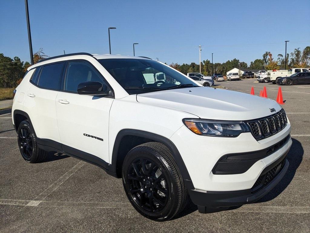 new 2026 Jeep Compass car, priced at $32,117