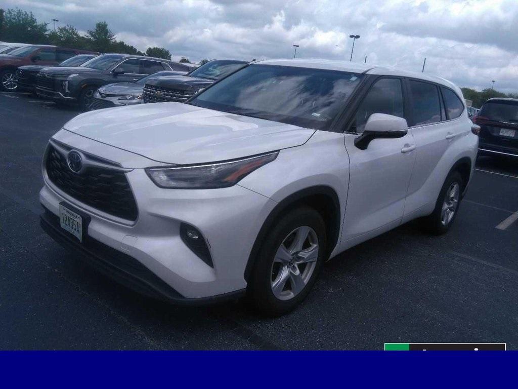 used 2023 Toyota Highlander car, priced at $31,777