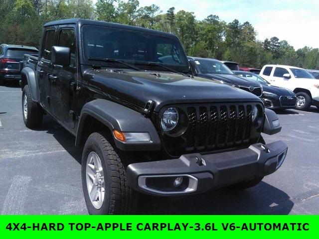used 2023 Jeep Gladiator car, priced at $35,577