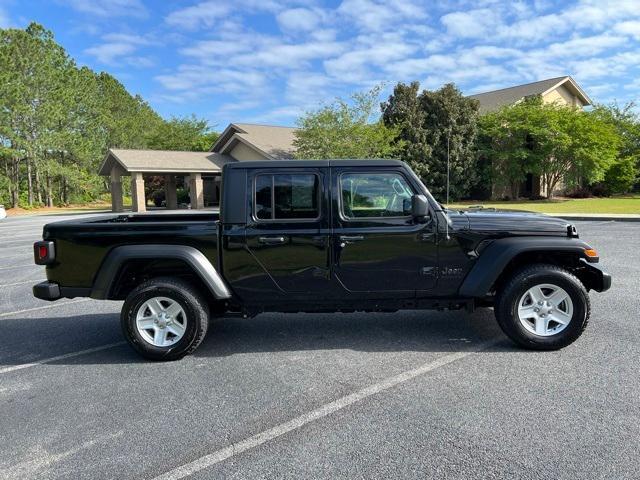 used 2023 Jeep Gladiator car, priced at $31,993