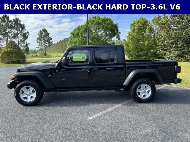 used 2023 Jeep Gladiator car, priced at $31,993