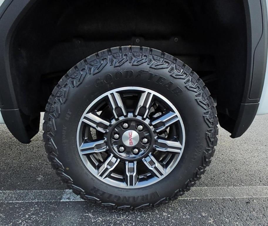 used 2025 GMC Sierra 1500 car, priced at $60,570