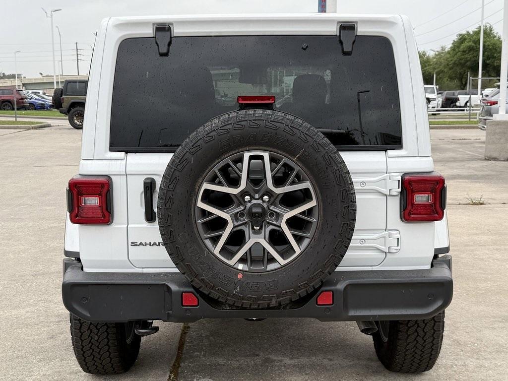 new 2025 Jeep Wrangler car, priced at $52,477