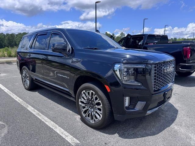 used 2023 GMC Yukon car, priced at $75,694