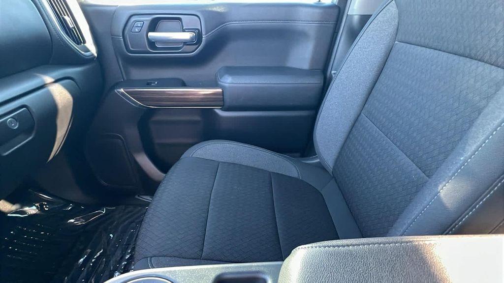 used 2021 Chevrolet Silverado 1500 car, priced at $30,999