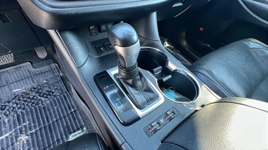 used 2018 Toyota Highlander car, priced at $21,929