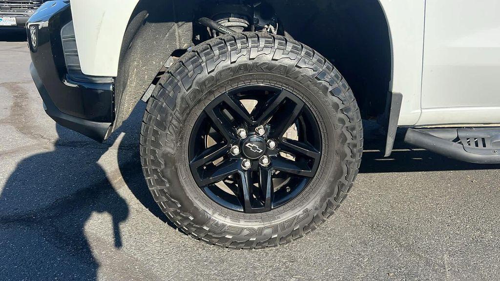 used 2019 Chevrolet Silverado 1500 car, priced at $30,795
