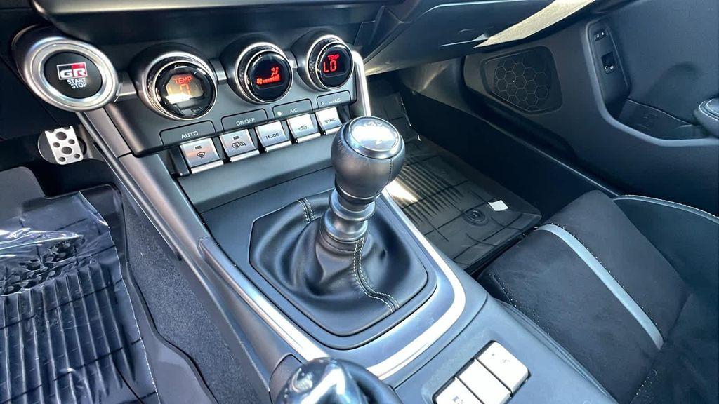 used 2023 Toyota GR86 car, priced at $29,995