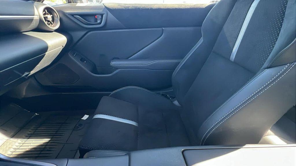 used 2023 Toyota GR86 car, priced at $29,995