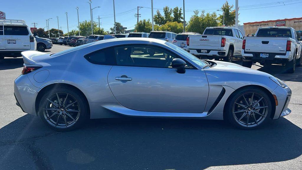 used 2023 Toyota GR86 car, priced at $29,995