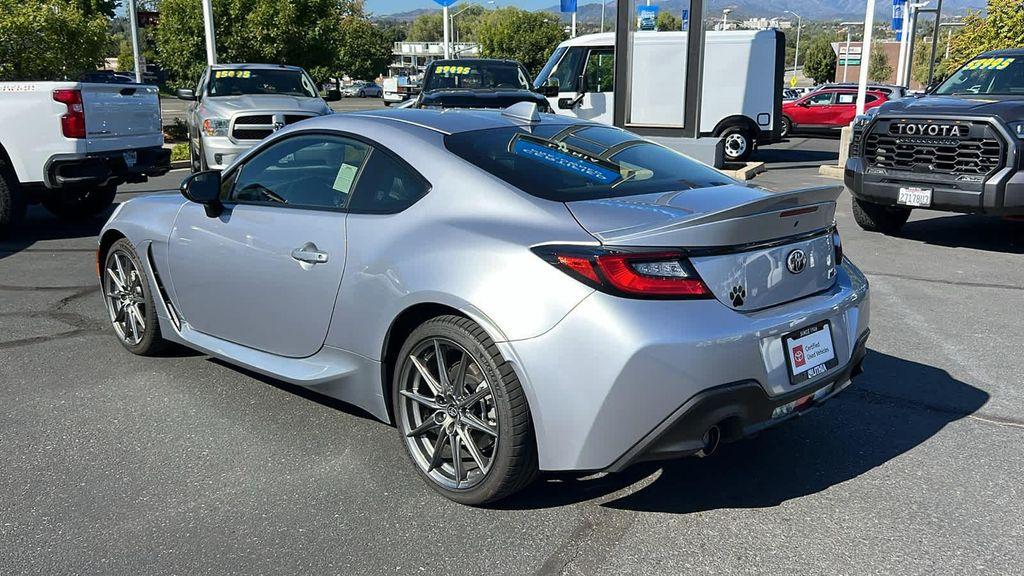 used 2023 Toyota GR86 car, priced at $29,995