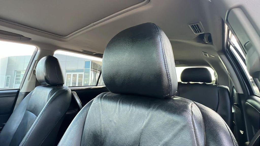 used 2012 Toyota Highlander Hybrid car, priced at $12,780