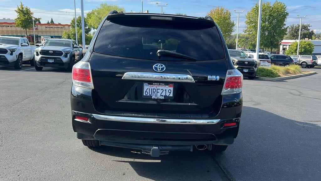 used 2012 Toyota Highlander Hybrid car, priced at $12,780