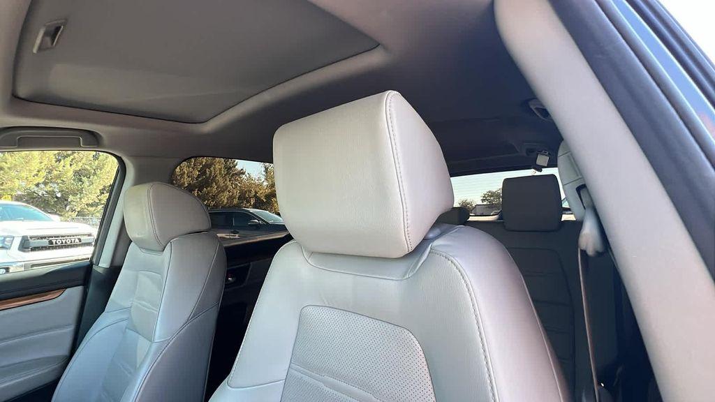 used 2017 Honda CR-V car, priced at $23,995
