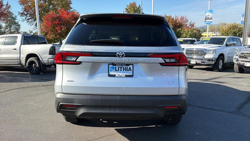 new 2026 Toyota Grand Highlander car, priced at $44,472