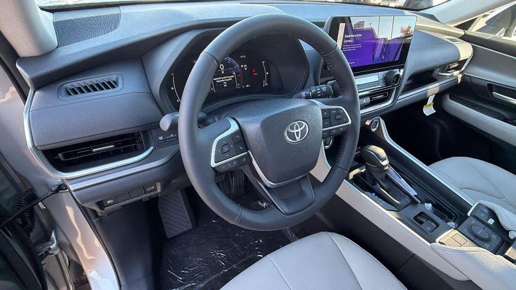 new 2026 Toyota Grand Highlander car, priced at $44,472